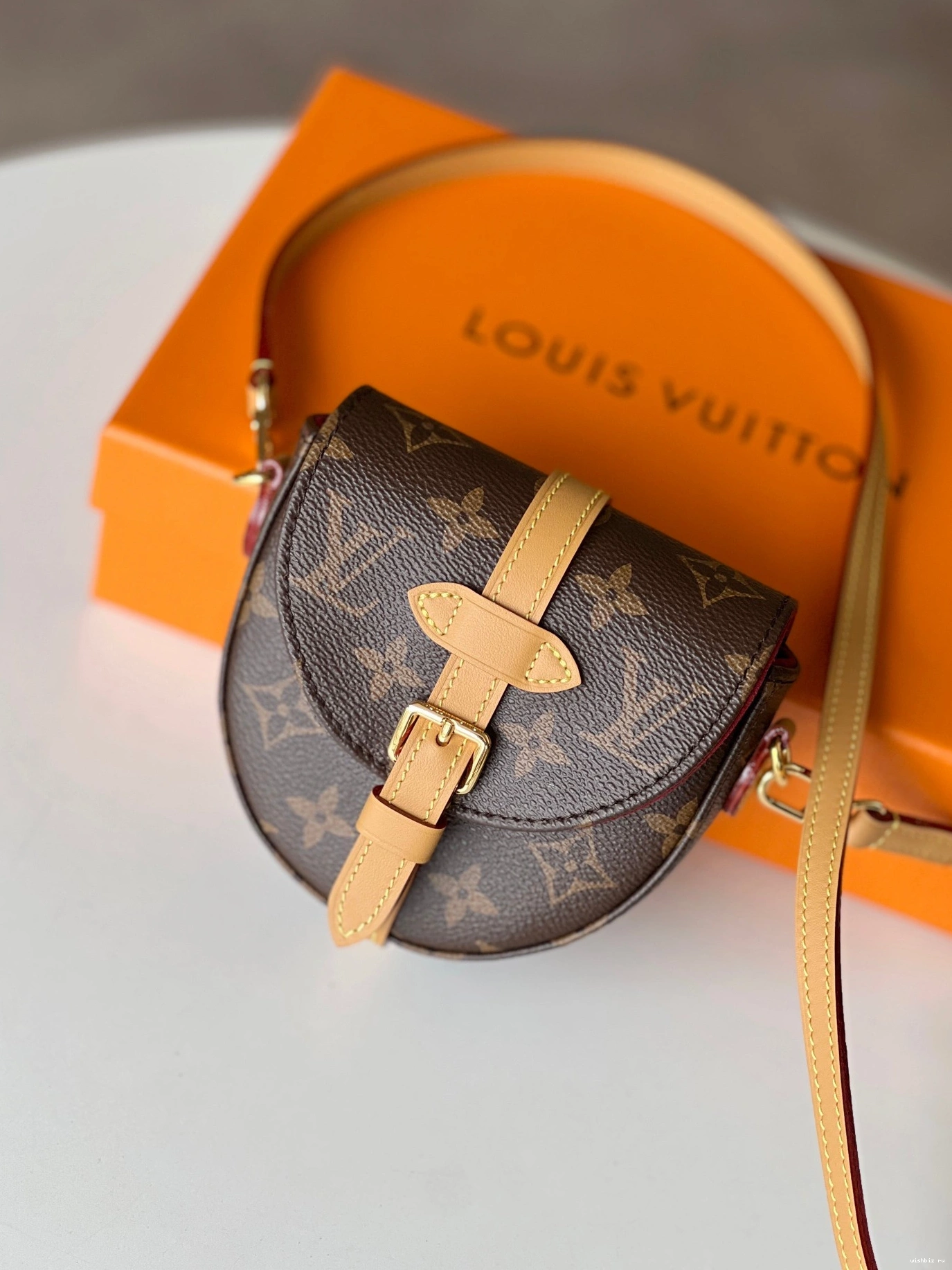 WIS LOUIS VUITTON CHANTILLY MICRO 1104